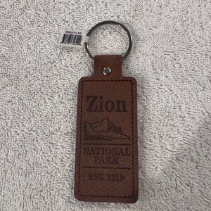 Zion National Park Leather Keychain With Mountain Design & "Est. 1919"
